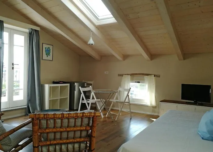 Privatunterkunft Casa Di Vania